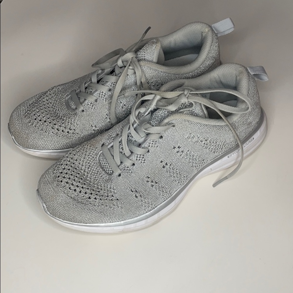 SILVER APL TENNIS SHOES